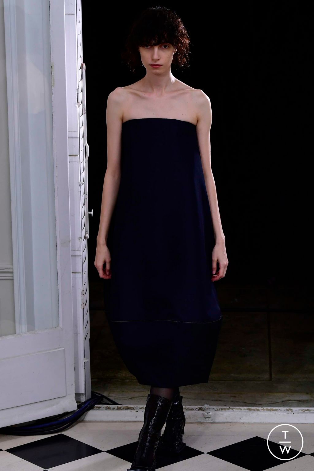 Fashion Week Paris Spring/Summer 2023 look 28 from the Maison Rabih Kayrouz collection 高级定制