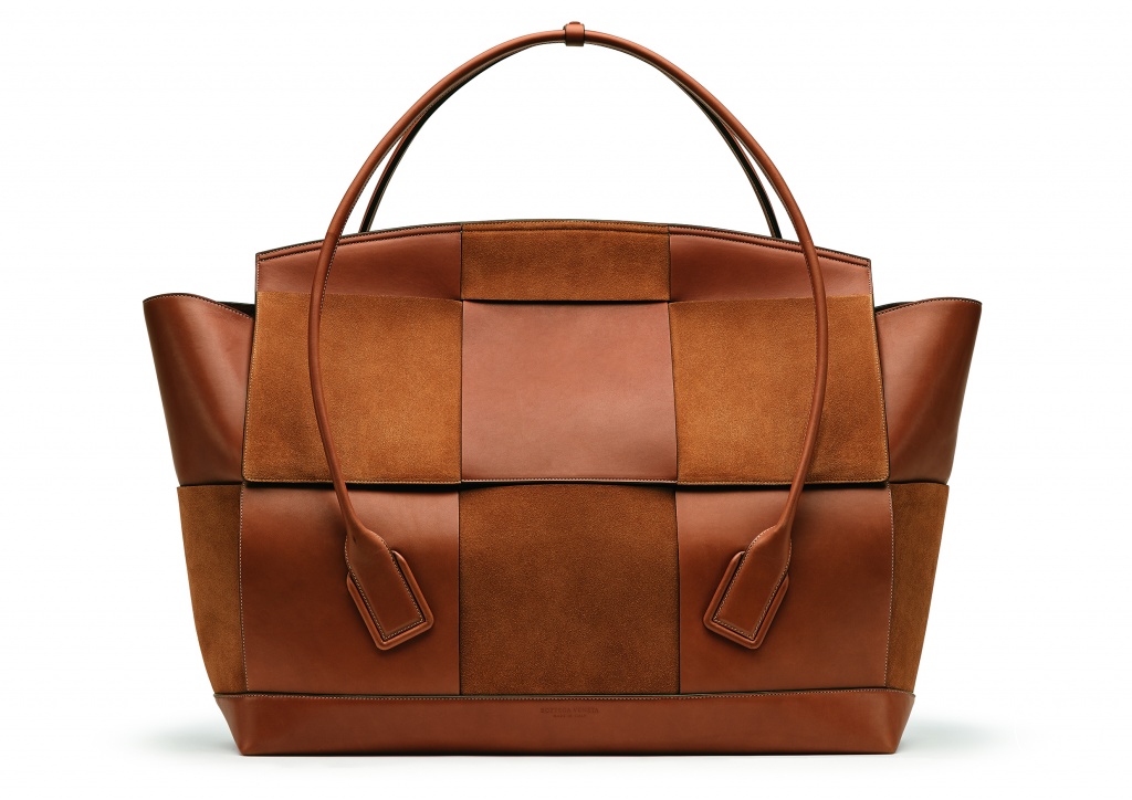 Fashion Week Milan Pre-Fall 2019 look 32 de la collection Bottega Veneta womenswear accessories