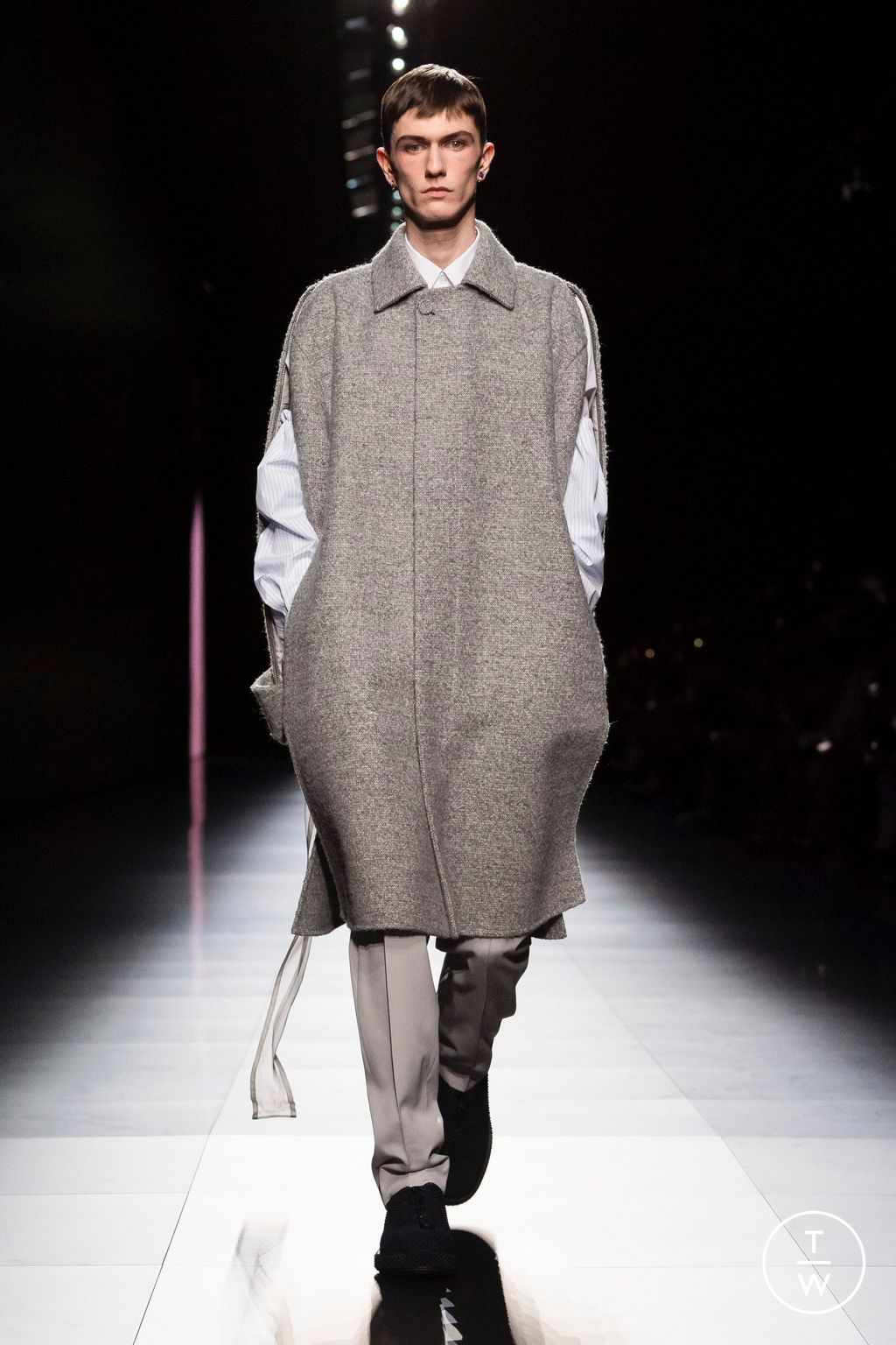 Fashion Week Paris Fall/Winter 2023 look 5 from the Dior Men collection 男装