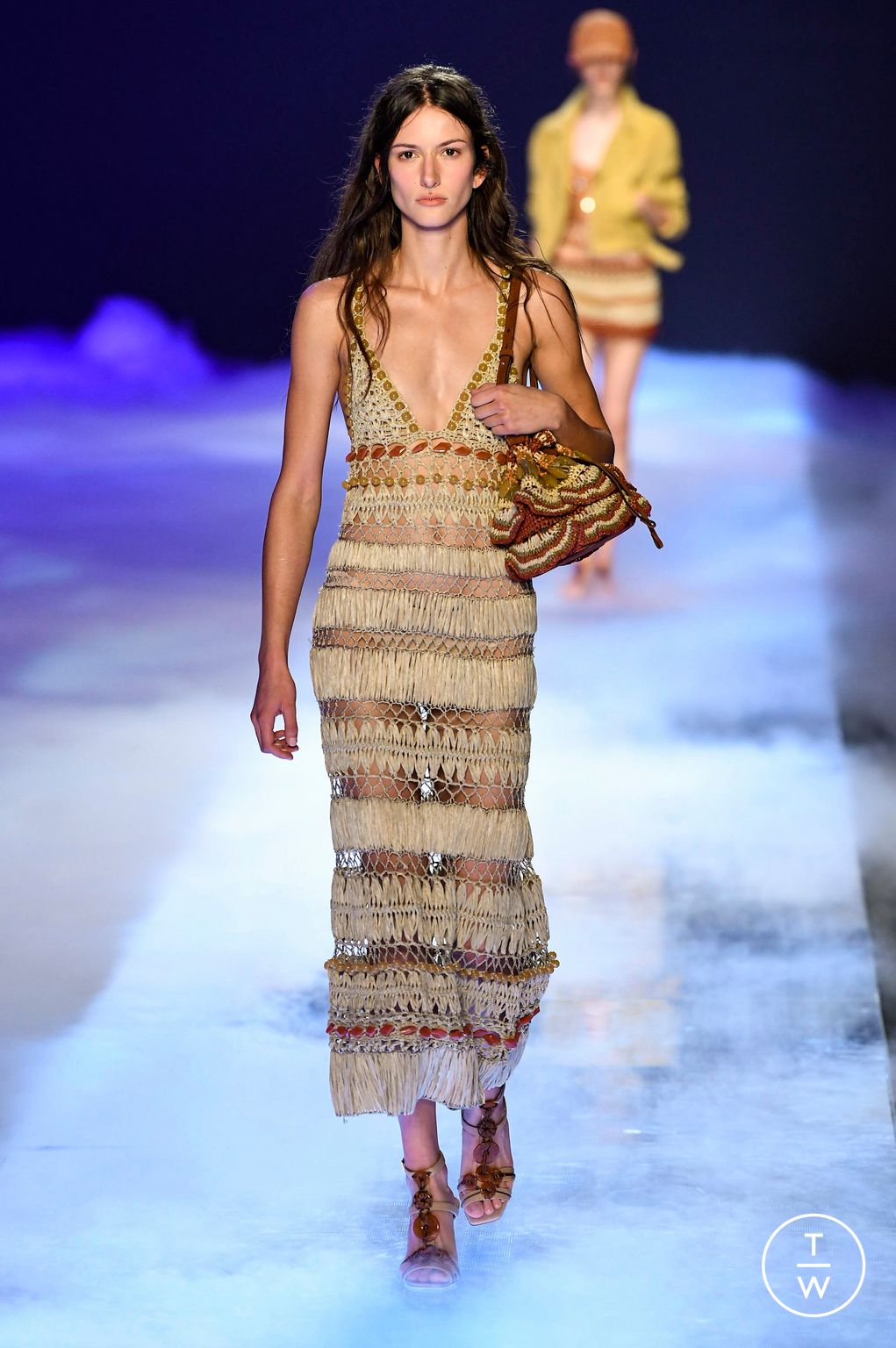 Fashion Week Milan Spring/Summer 2023 look 25 de la collection Alberta Ferretti womenswear