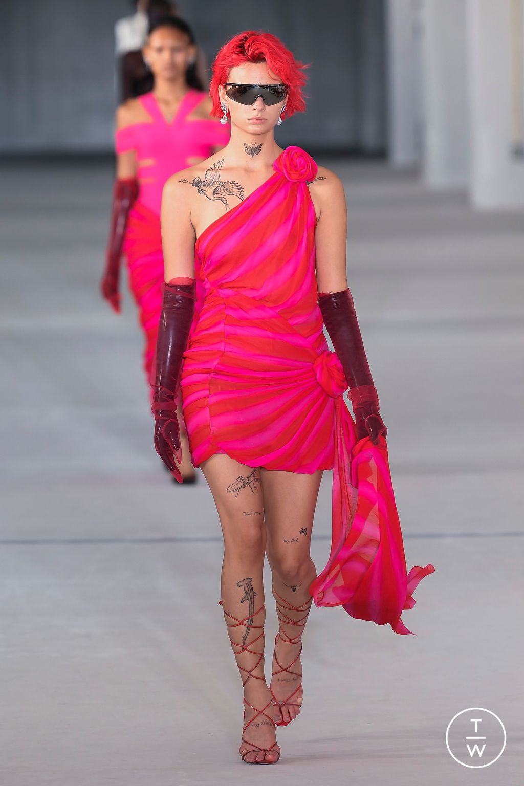 Fashion Week New York Spring/Summer 2023 look 1 de la collection Prabal Gurung womenswear