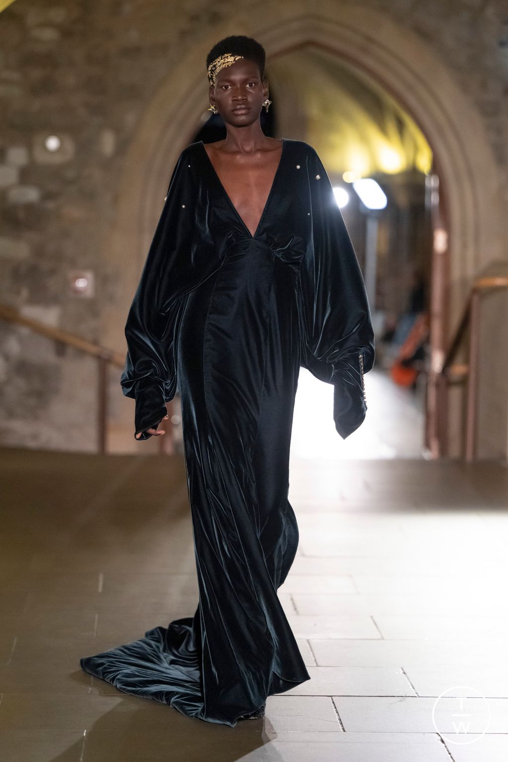 Fashion Week London Fall/Winter 2024 look 60 from the MITHRIDATE collection womenswear