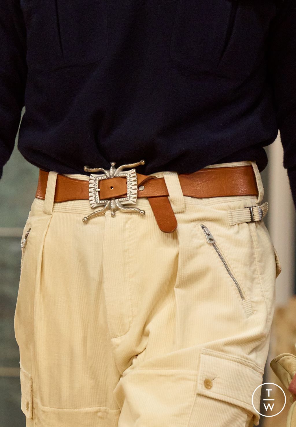 Fashion Week Milan Fall/Winter 2026 look 22 from the Ralph Lauren Purple Label collection 男装配饰