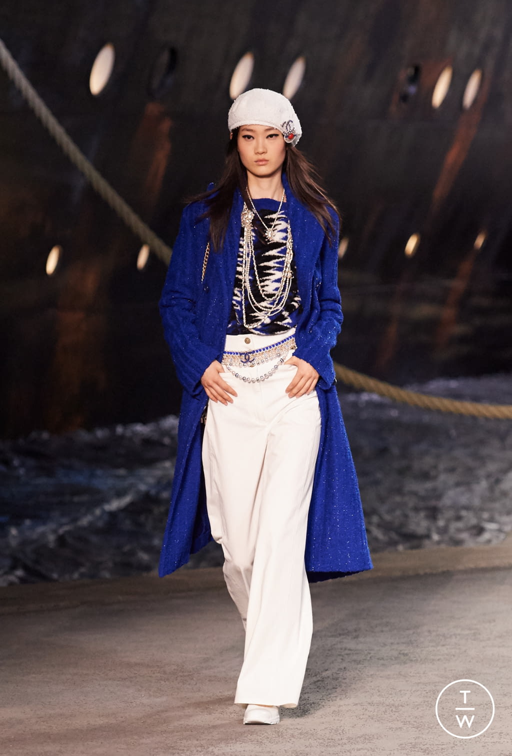 Fashion Week Paris Resort 2019 look 59 from the Chanel collection 女装