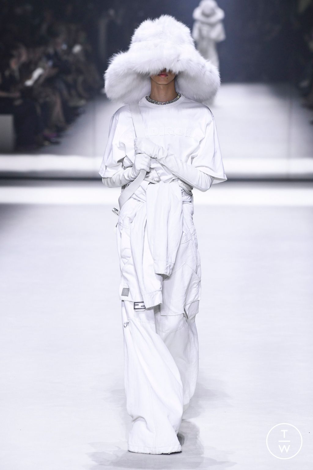 Fashion Week New York Resort 2023 look 50 from the Fendi collection womenswear