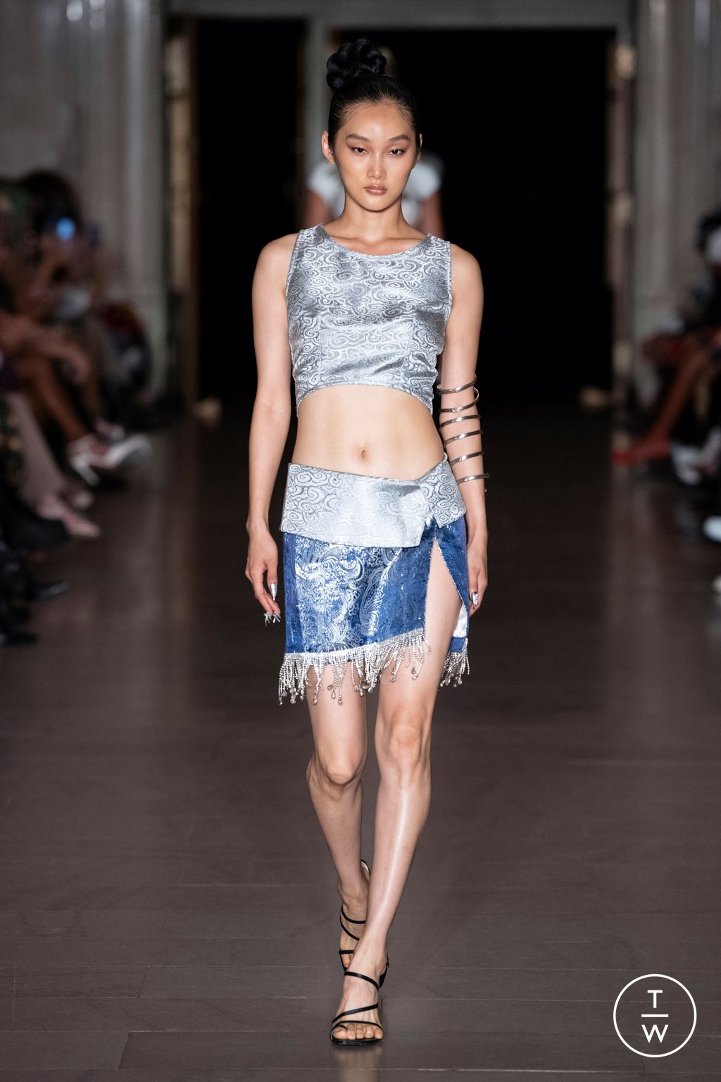 Fashion Week New York Spring/Summer 2023 look 11 from the Kim Shui collection 女装