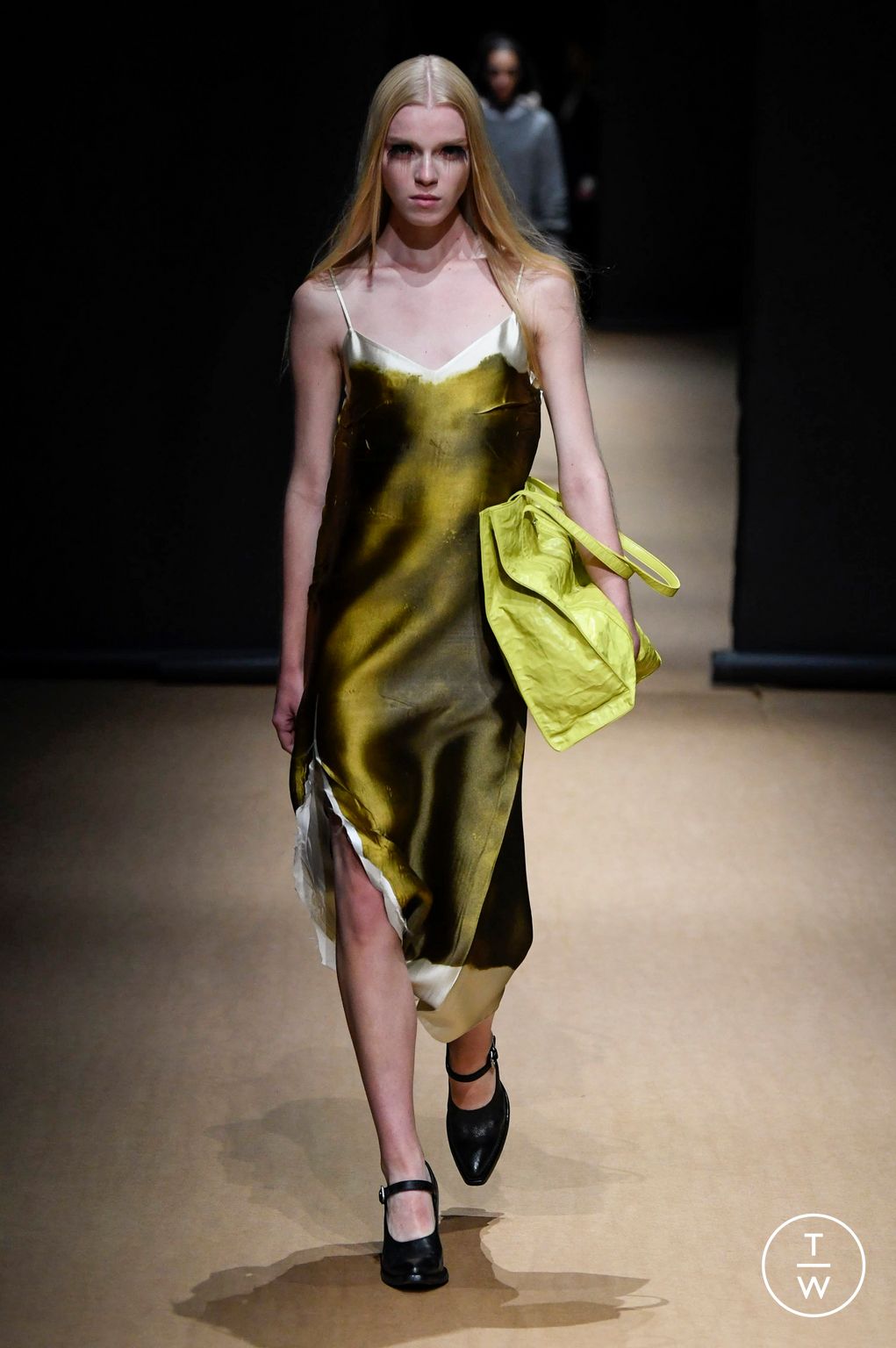Fashion Week Milan Spring/Summer 2023 look 8 from the Prada collection 女装