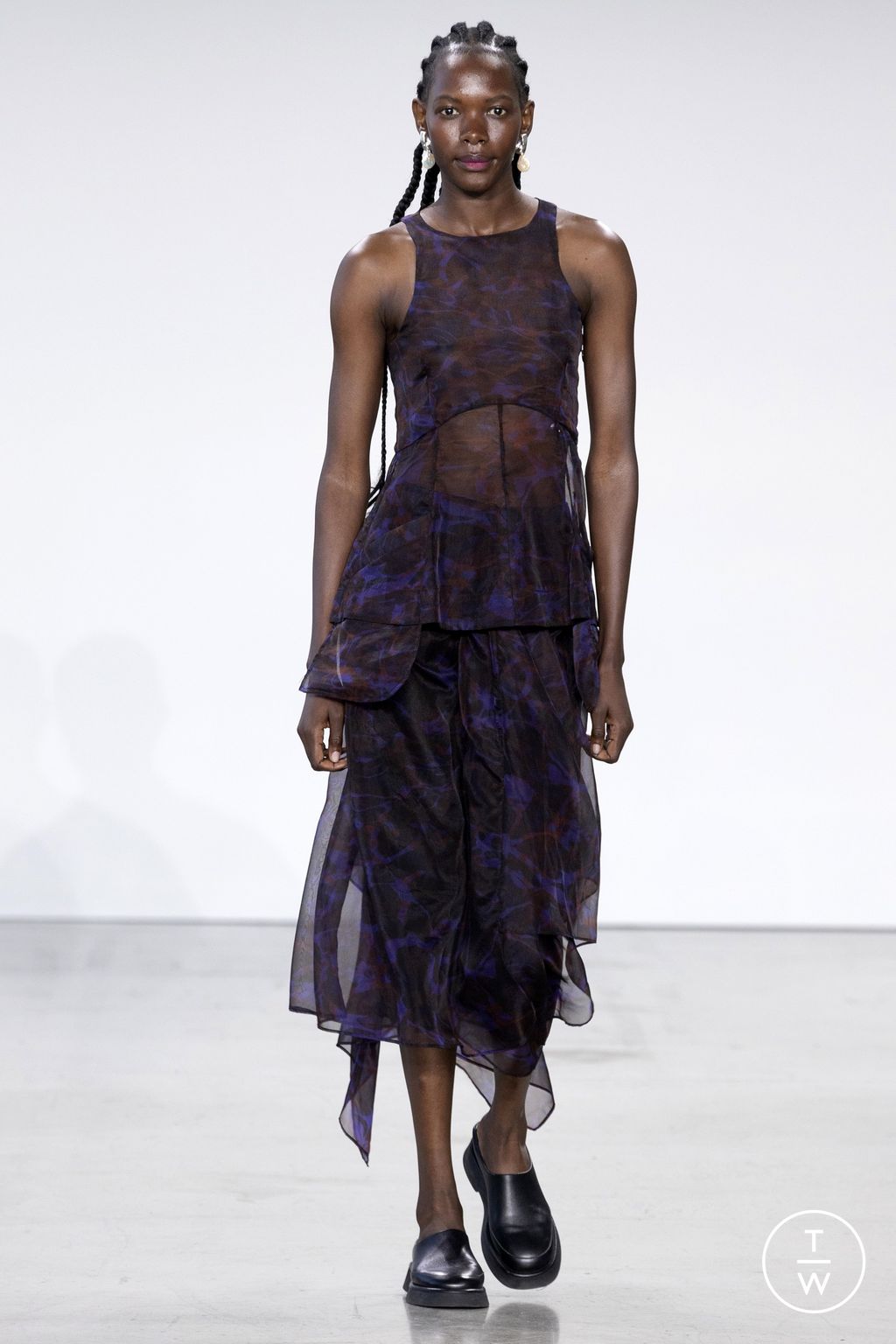 Fashion Week New York Spring/Summer 2023 look 14 from the Deveaux collection womenswear