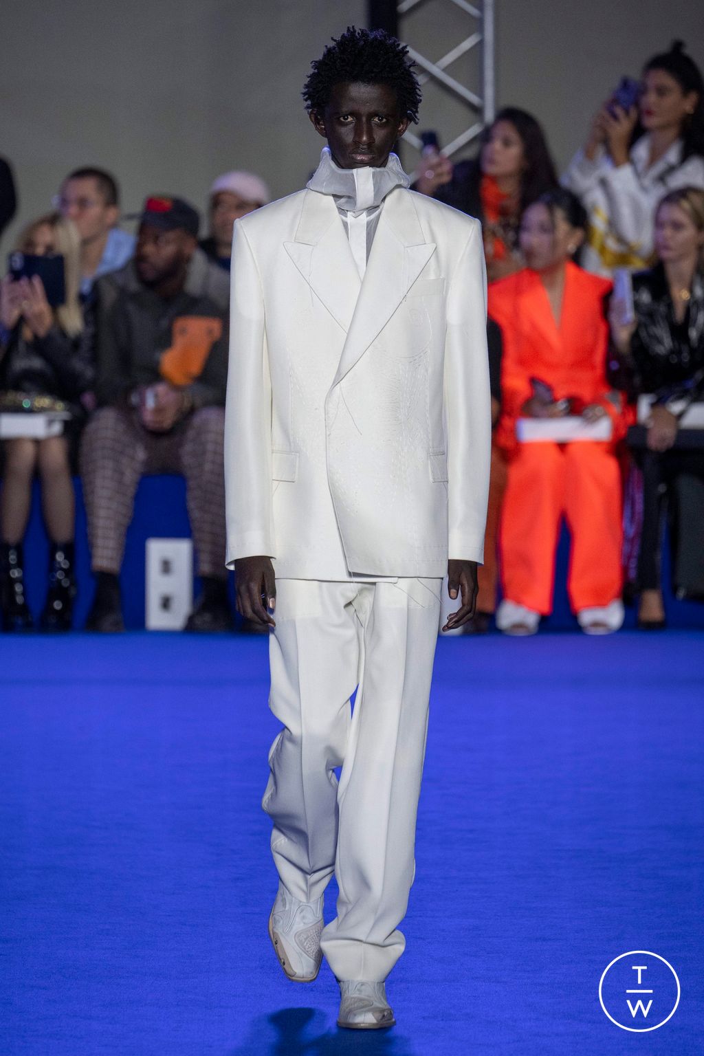 Fashion Week Paris Spring/Summer 2023 look 17 from the Off-White collection womenswear