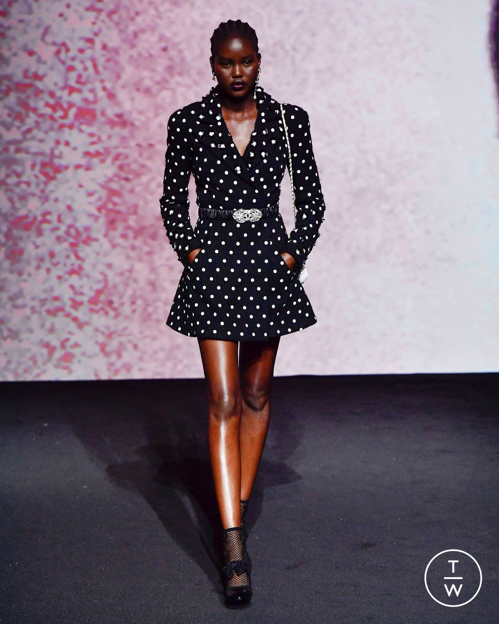 Fashion Week Paris Spring/Summer 2023 look 9 from the Chanel collection womenswear