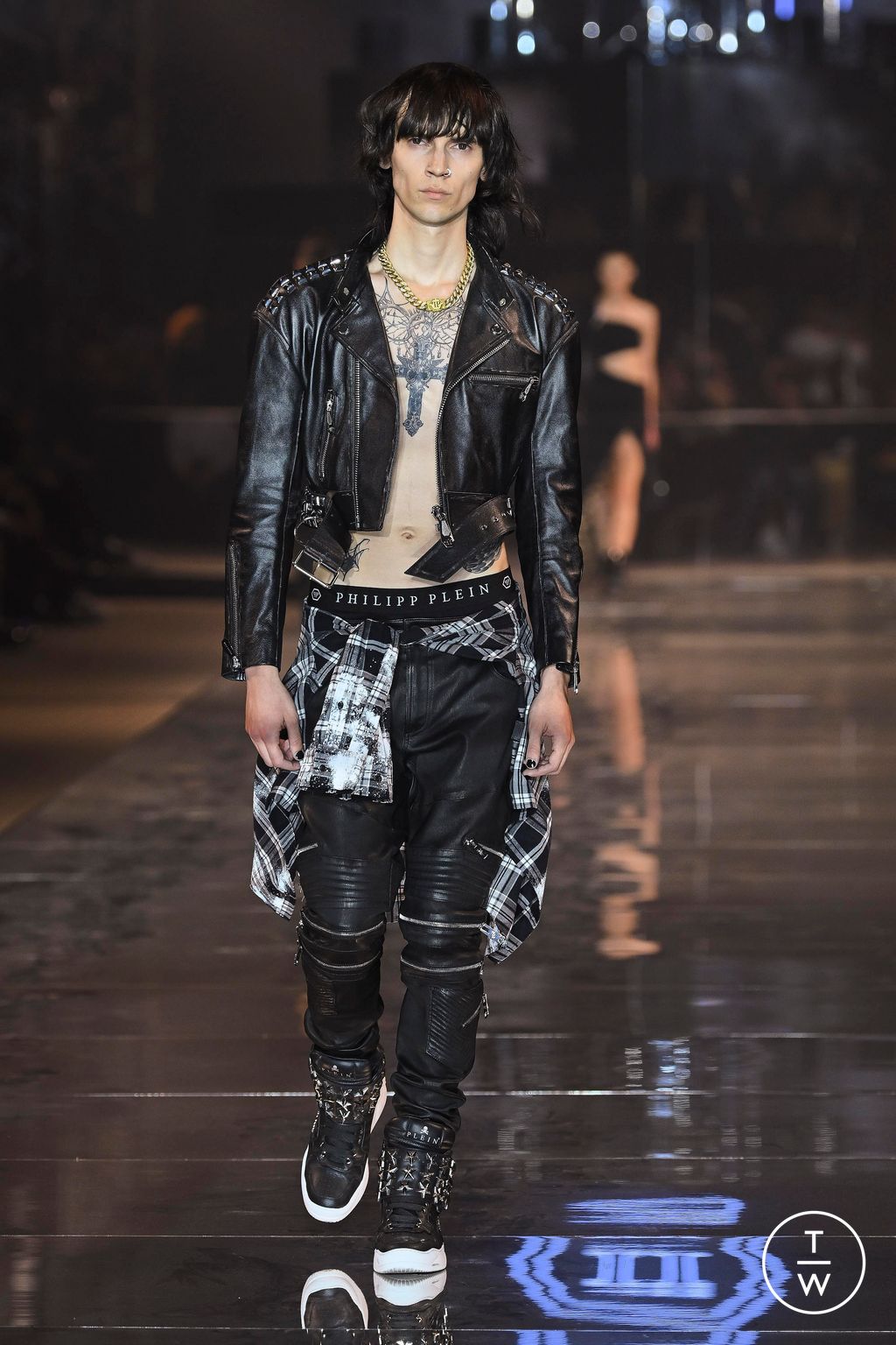 Fashion Week Milan Spring/Summer 2023 look 16 from the Philipp Plein collection womenswear