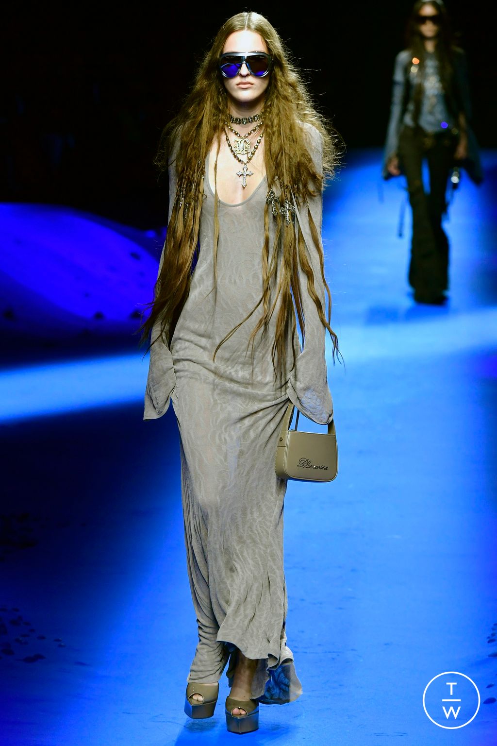 Fashion Week Milan Spring/Summer 2023 look 27 from the Blumarine collection 女装