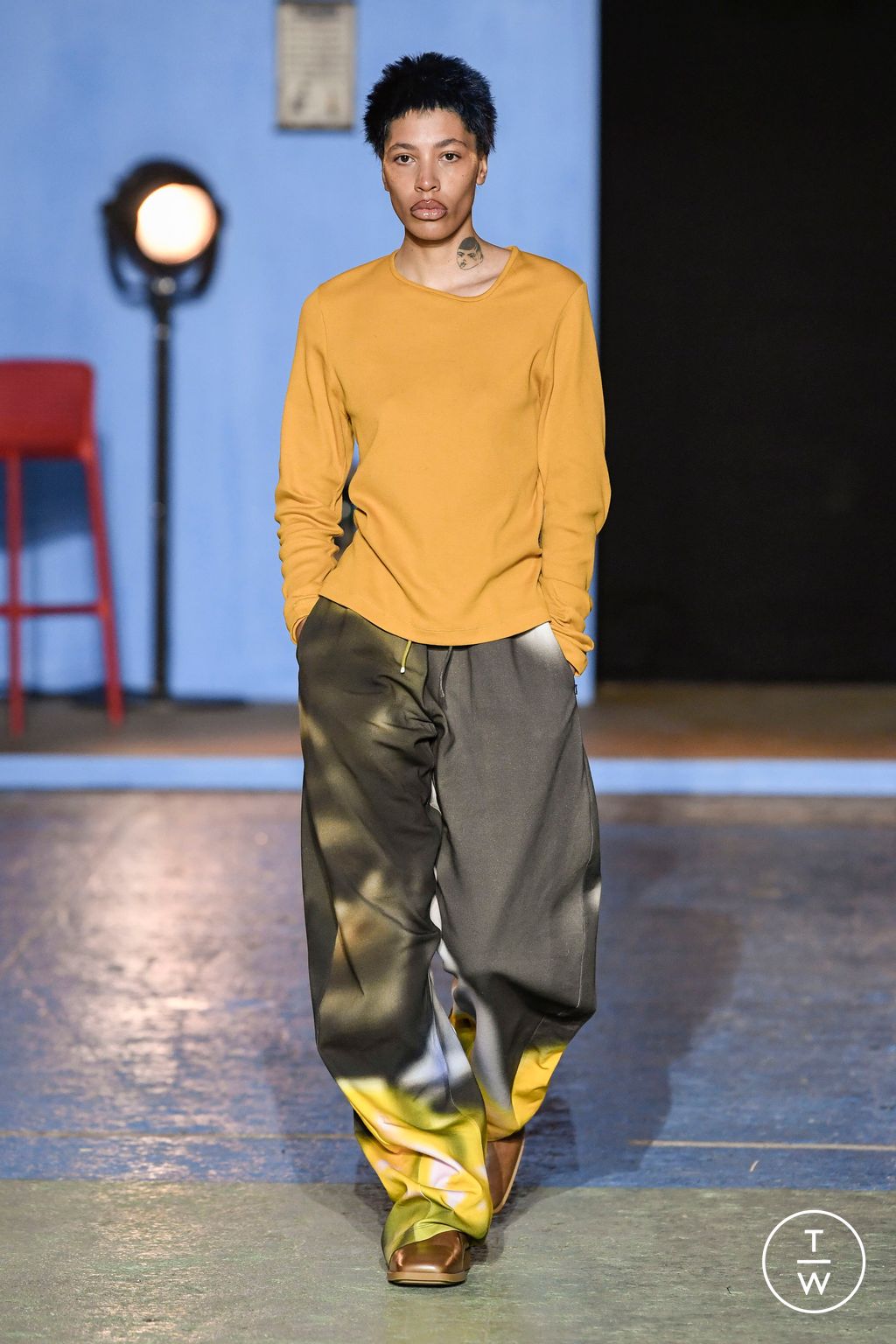 Fashion Week Paris Fall/Winter 2023 look 14 from the Bianca Saunders collection menswear