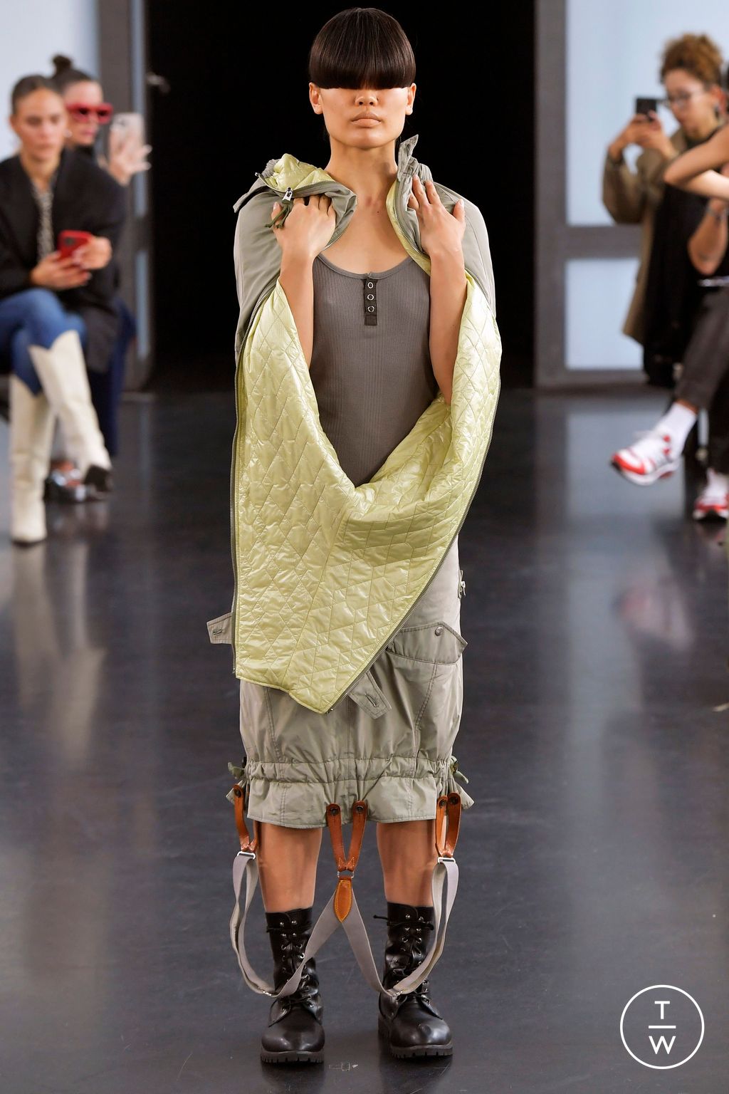 Fashion Week Paris Spring/Summer 2023 look 9 from the Beautiful People collection womenswear