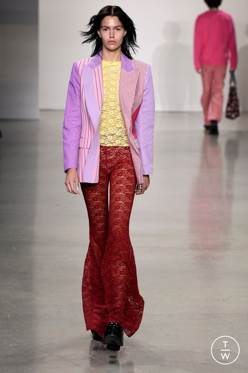 Fashion Week New York Spring/Summer 2023 look 21 from the Vivienne Tam collection womenswear