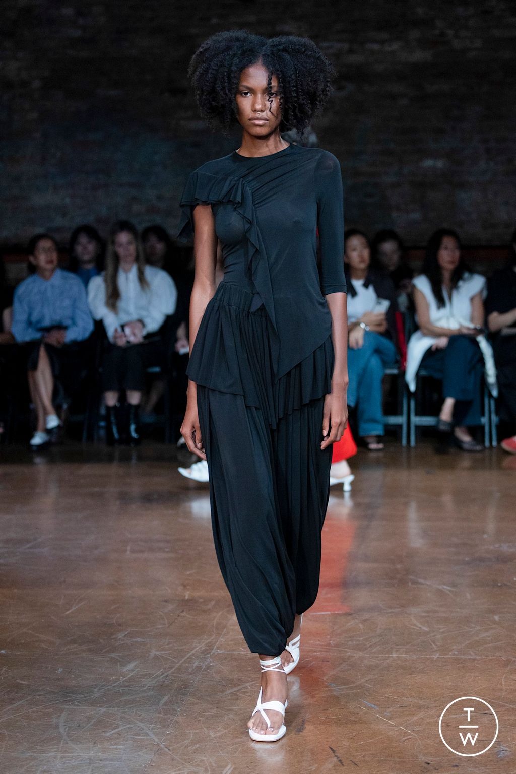 Fashion Week New York Spring/Summer 2023 look 14 de la collection Ashlyn womenswear