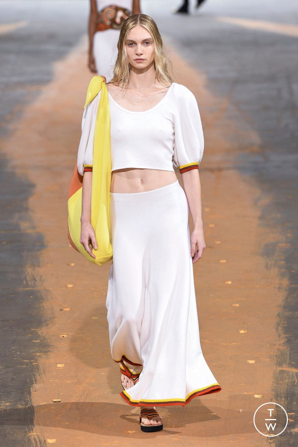 Fashion Week New York Spring/Summer 2023 look 21 from the Gabriela Hearst collection womenswear