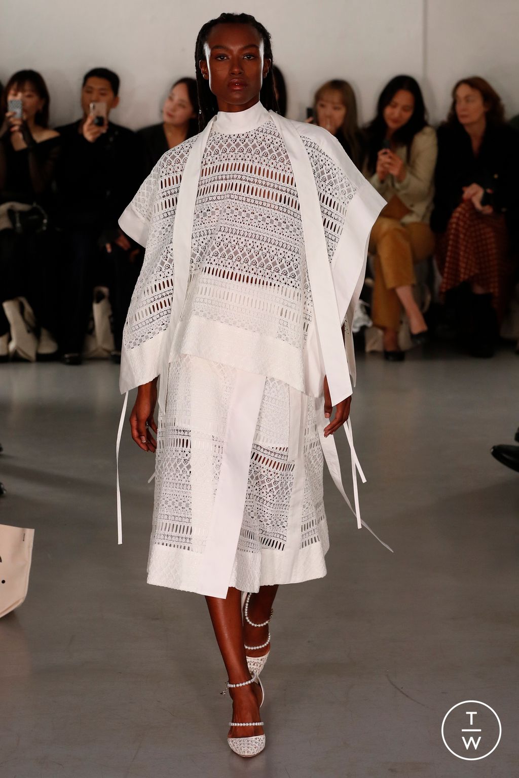 Fashion Week London Spring/Summer 2023 look 3 from the Eudon Choi collection womenswear