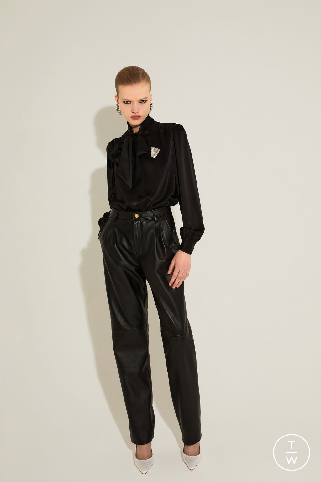 Fashion Week Paris Pre-Fall 2024 look 6 from the Alessandra Rich collection womenswear