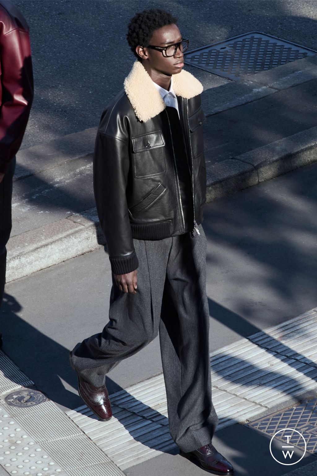 Fashion Week Milan Pre-Fall 2025 look 6 de la collection Dsquared2 menswear