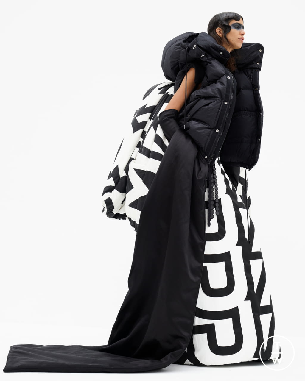 Fashion Week New York Spring/Summer 2022 look 6 de la collection Marc Jacobs womenswear