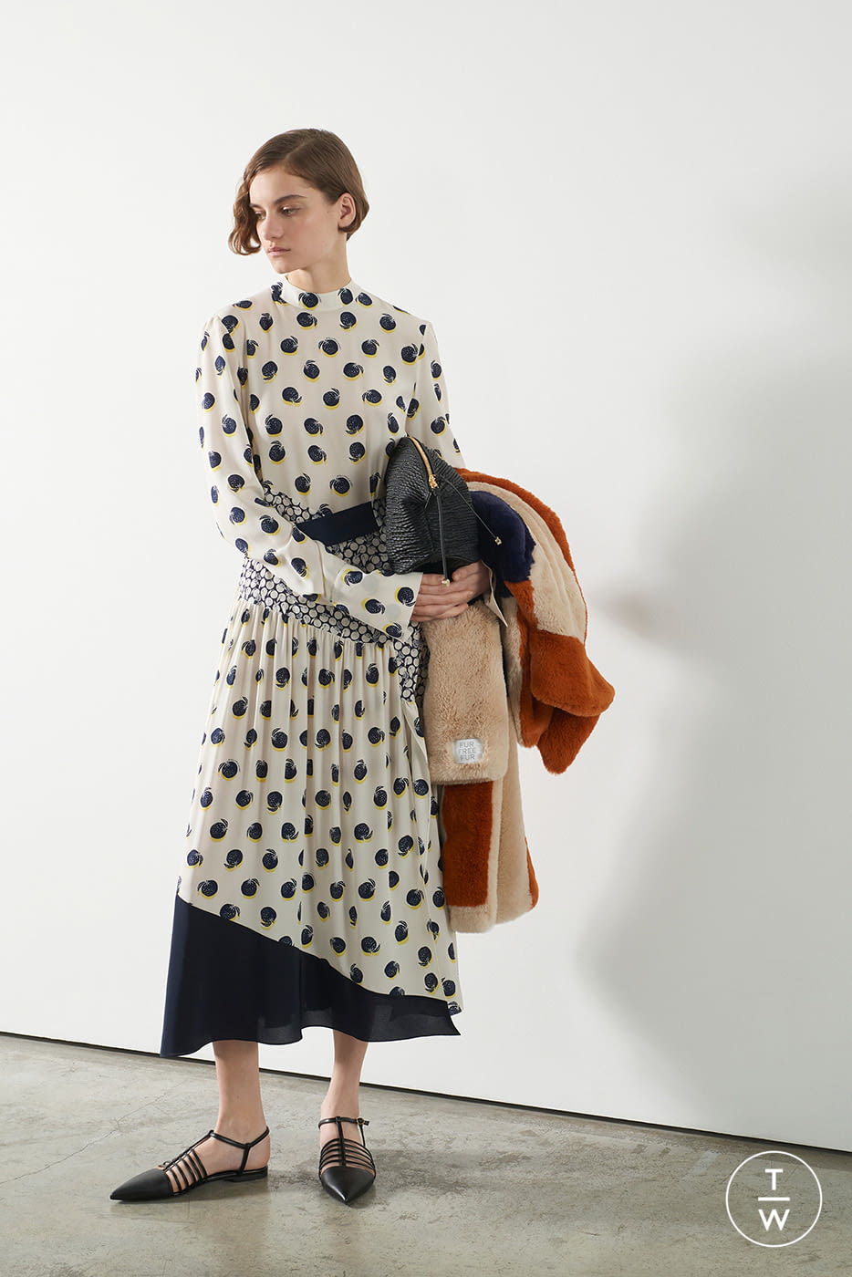 Fashion Week Paris Pre-Fall 2020 look 6 from the Stella McCartney collection 女装