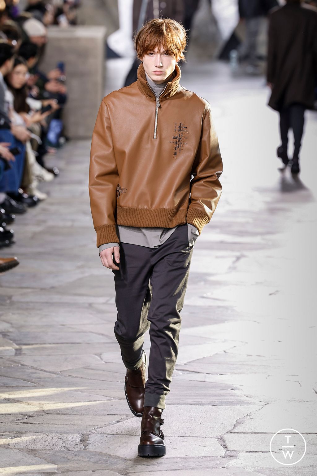 Fashion Week Paris Fall/Winter 2023 look 13 from the Hermès collection menswear