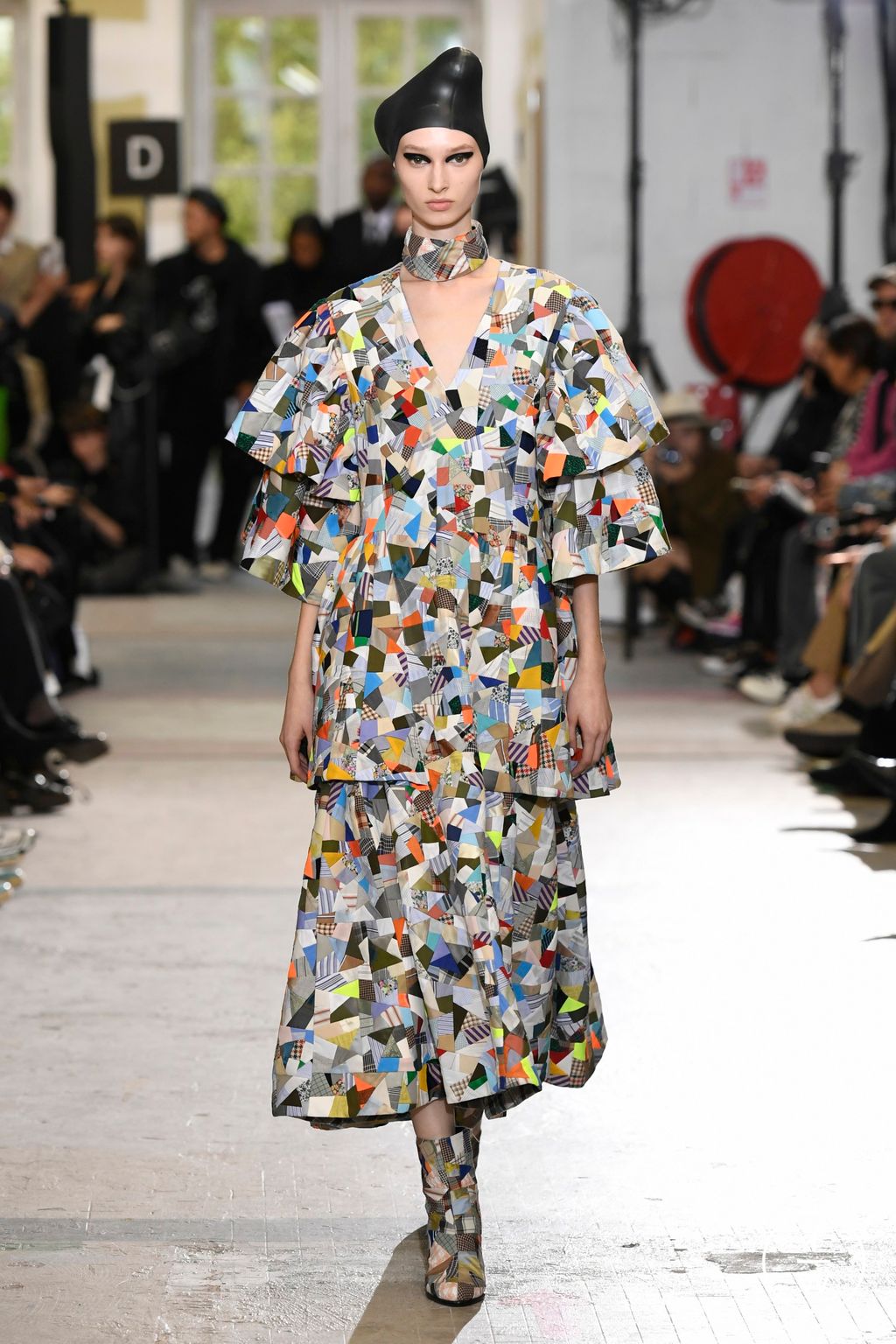 Fashion Week Paris Spring/Summer 2023 look 15 de la collection Anrealage womenswear
