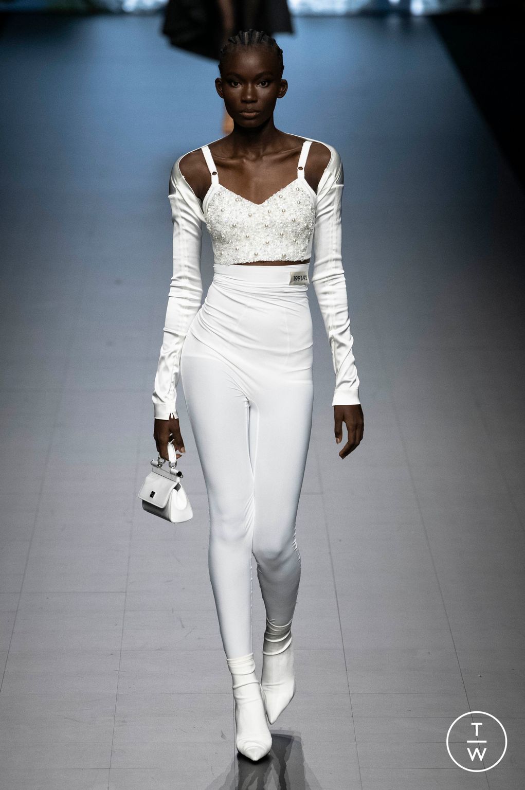 Fashion Week Milan Spring/Summer 2023 look 4 de la collection Dolce & Gabbana womenswear