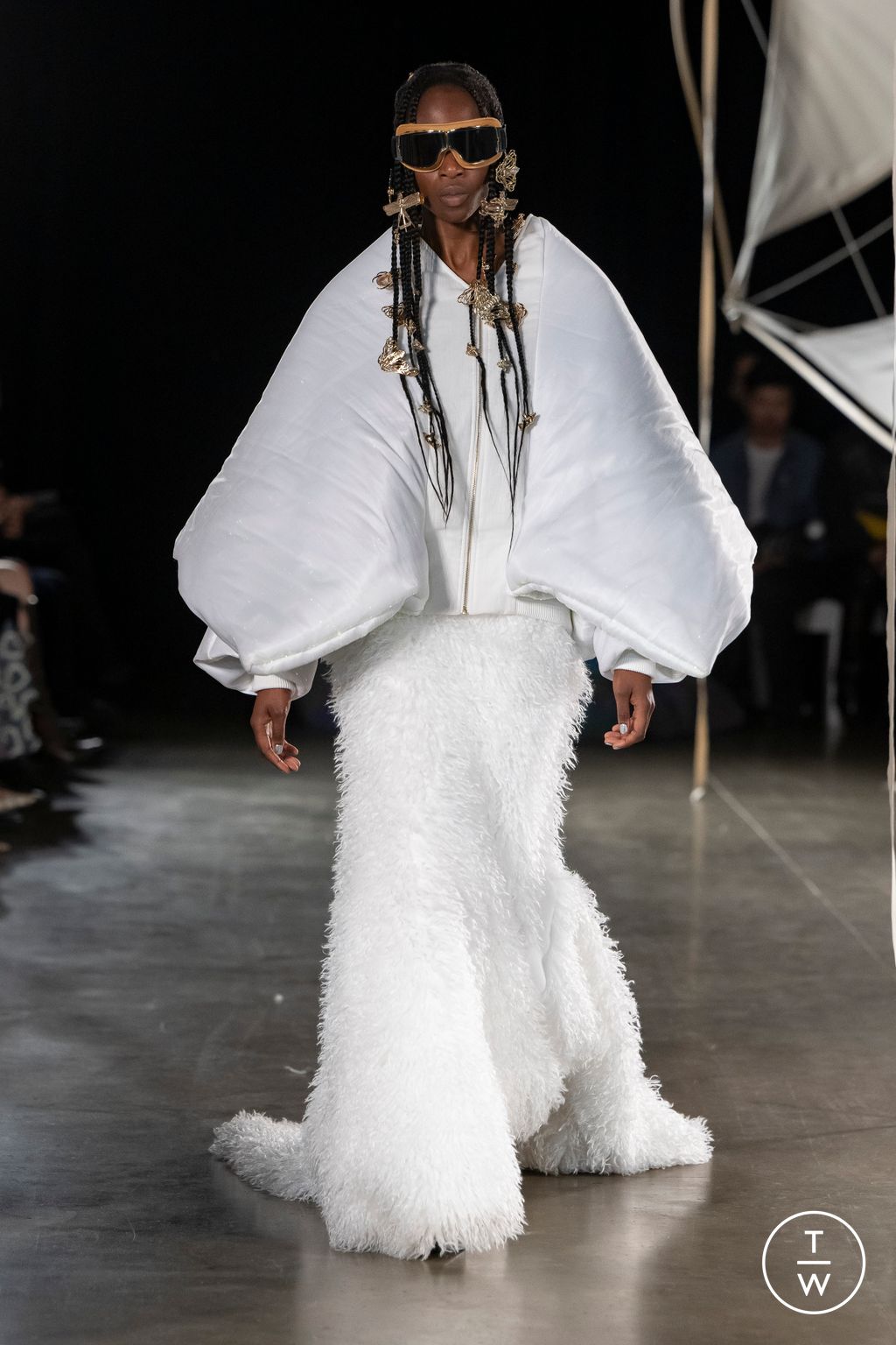 Fashion Week London Fall/Winter 2023 look 62 from the MITHRIDATE collection womenswear