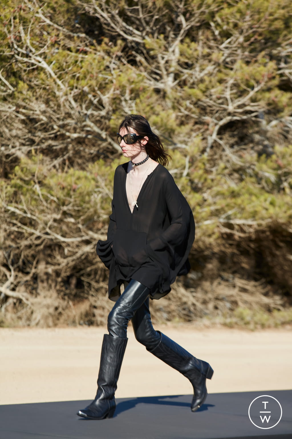 Fashion Week Paris Spring/Summer 2022 look 62 from the Celine collection 男装