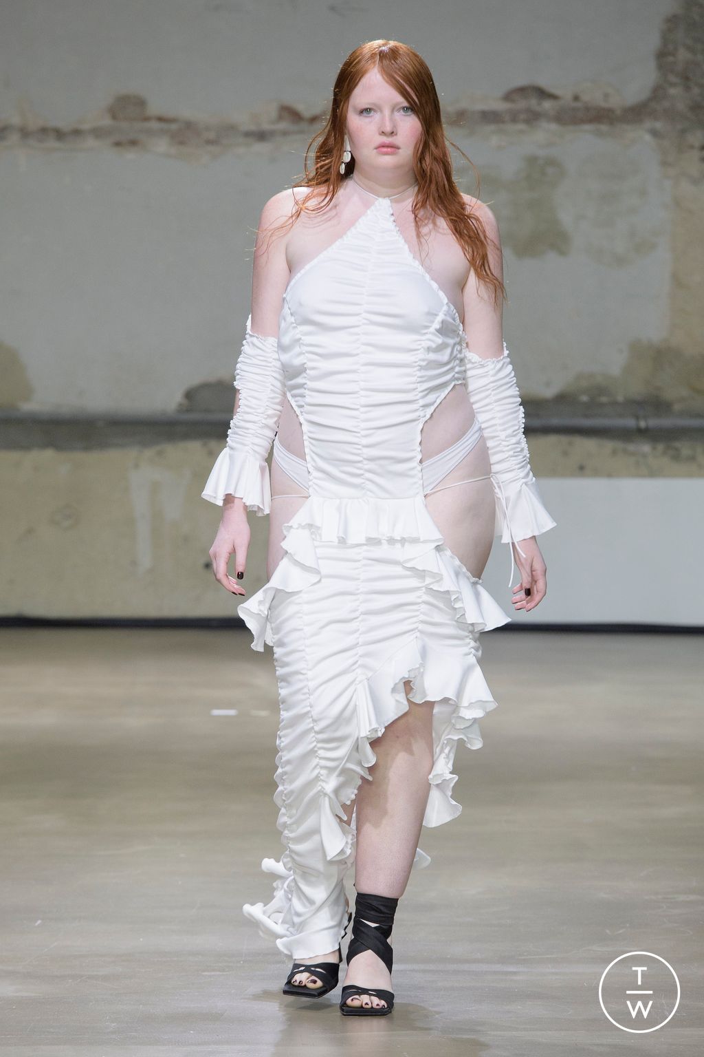 Fashion Week Paris Spring/Summer 2023 look 33 from the Ester Manas collection womenswear