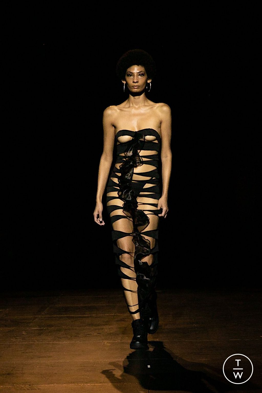 Fashion Week New York Spring/Summer 2023 look 24 from the Tia Adeola collection womenswear