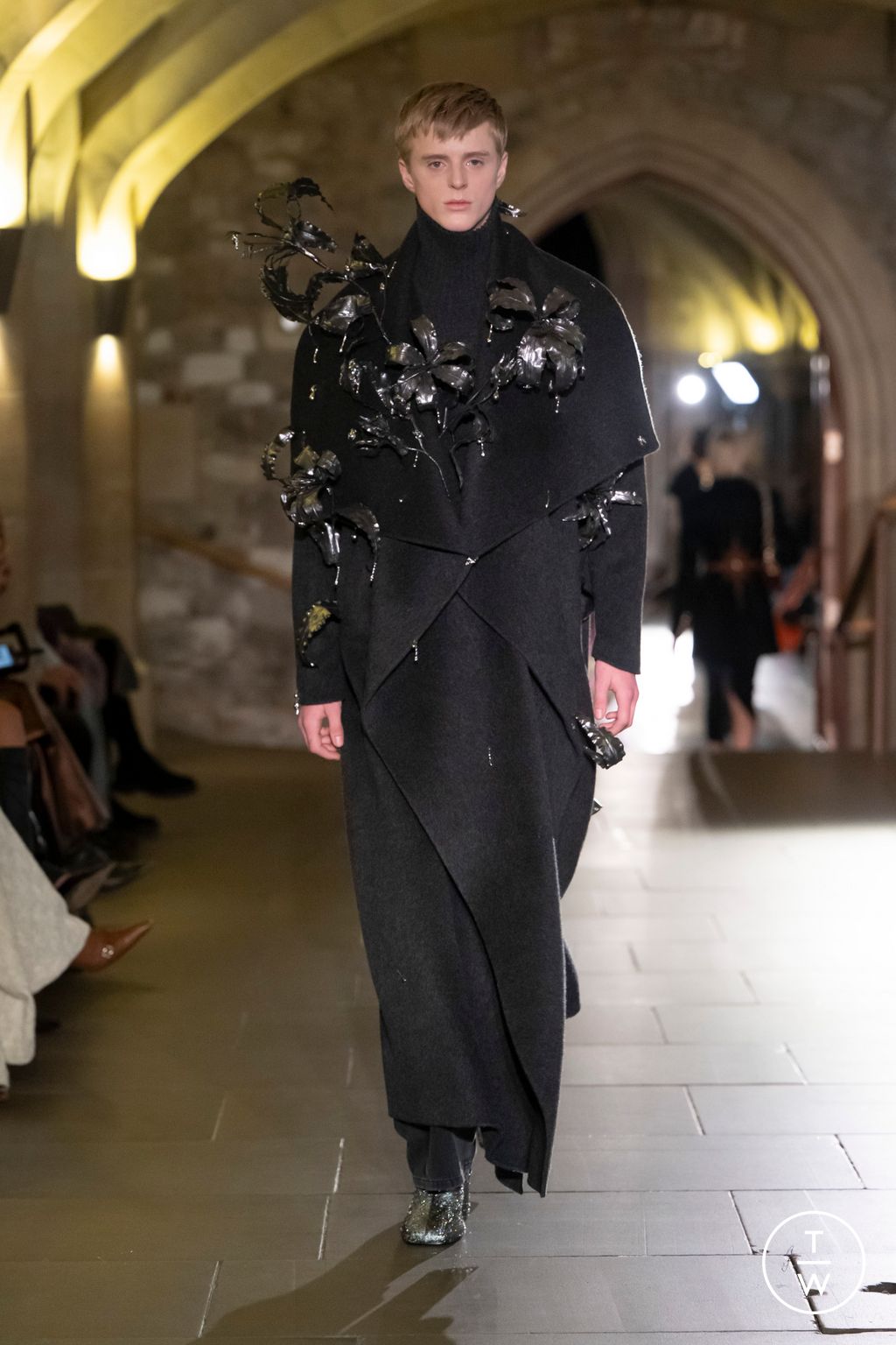 Fashion Week London Fall/Winter 2024 look 65 from the MITHRIDATE collection 女装