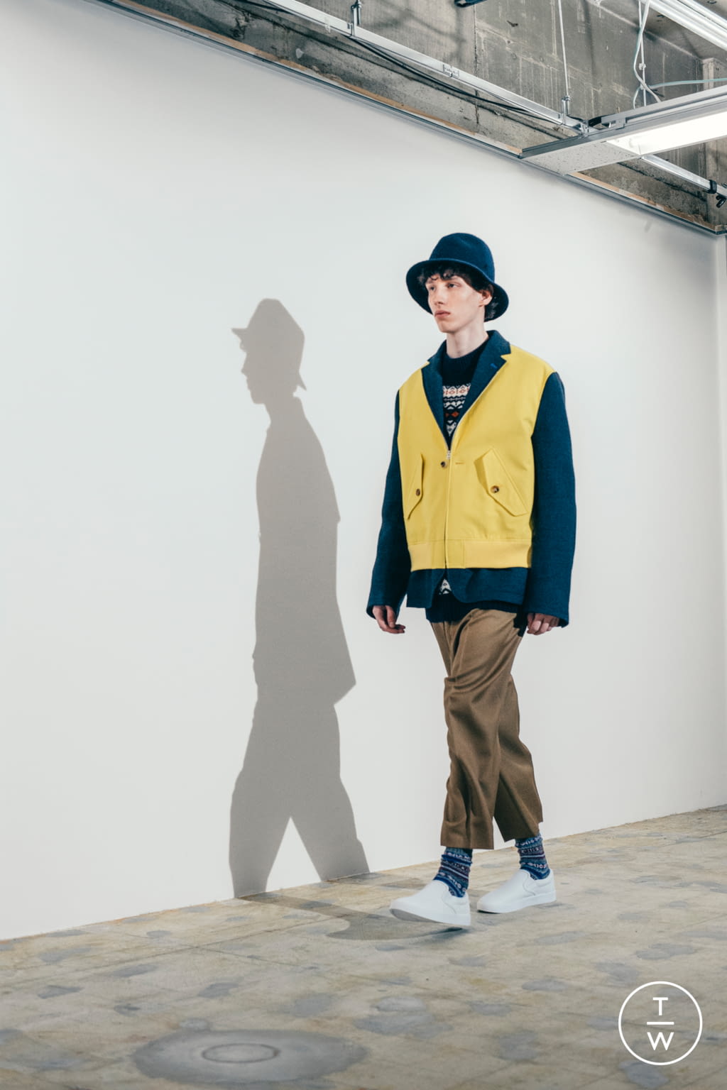 Fashion Week Paris Fall/Winter 2021 look 26 from the Junya Watanabe Man collection menswear