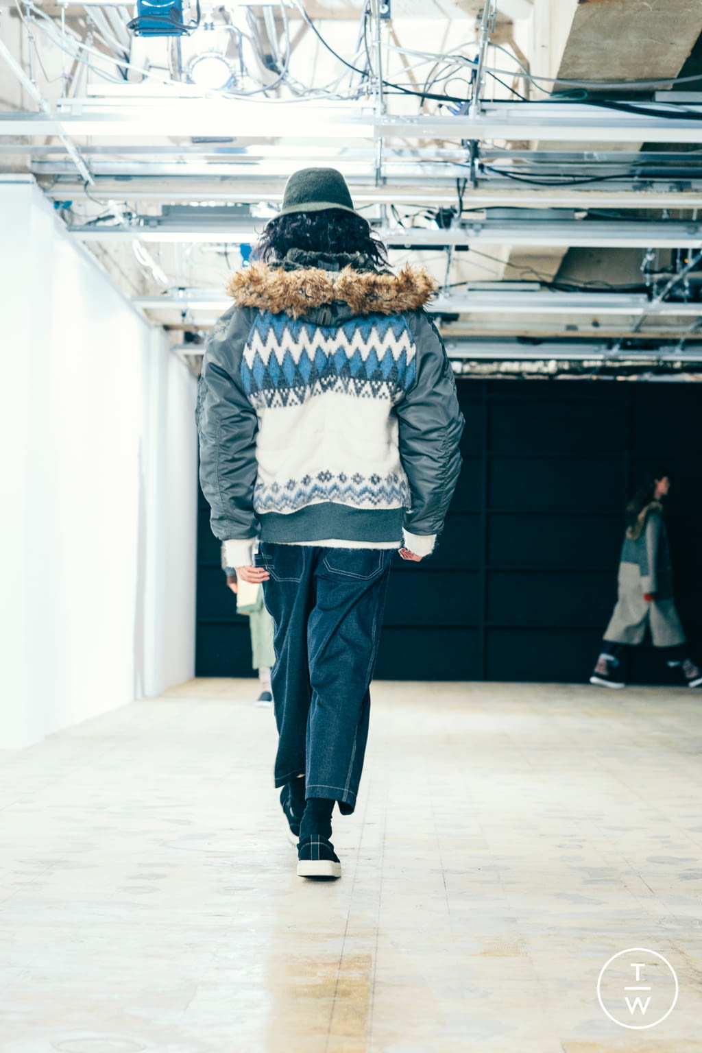 Fashion Week Paris Fall/Winter 2021 look 37 from the Junya Watanabe Man collection menswear