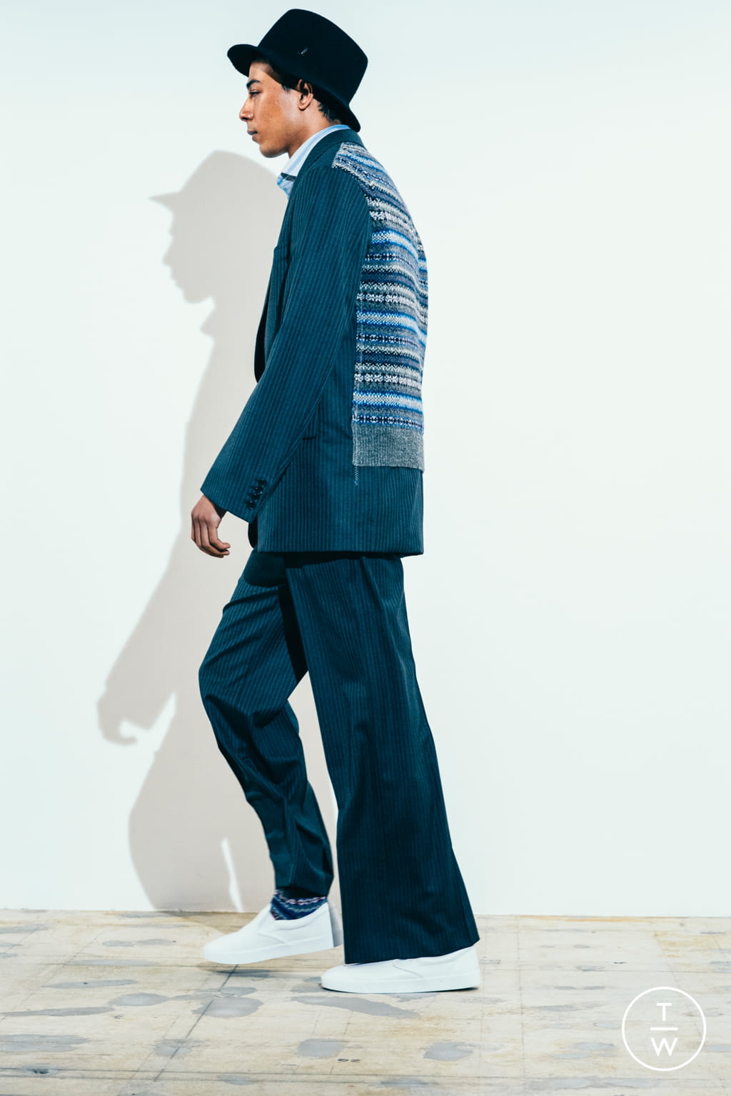Fashion Week Paris Fall/Winter 2021 look 40 from the Junya Watanabe Man collection menswear