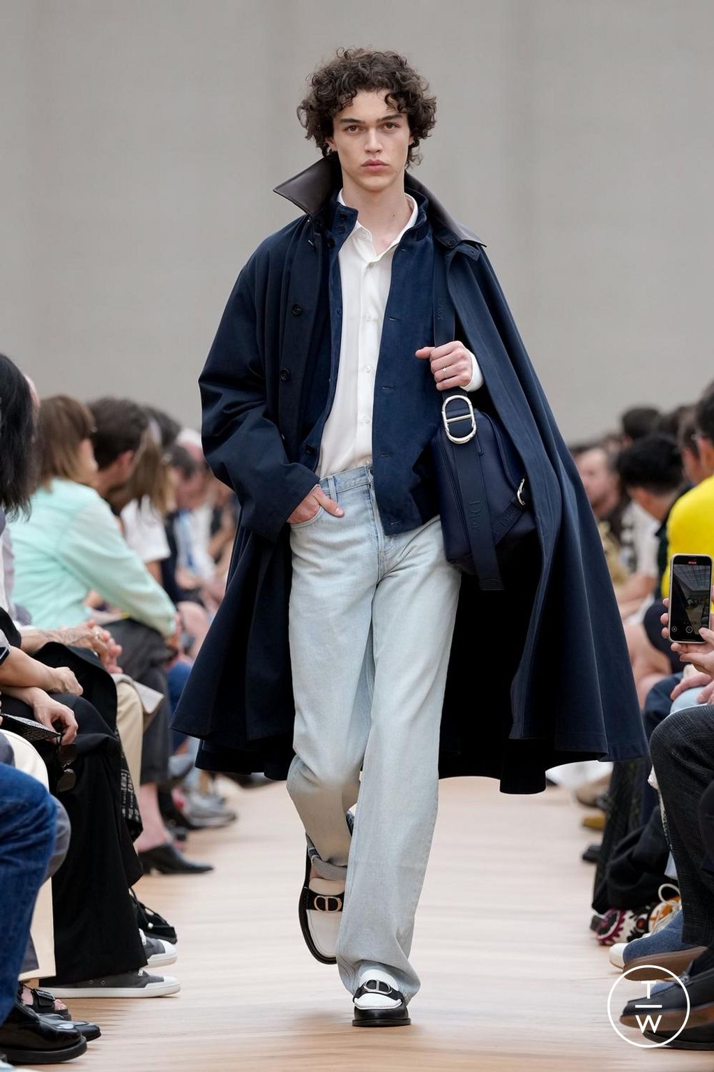 Fashion Week Paris Spring/Summer 2026 look 65 from the Dior Homme collection menswear