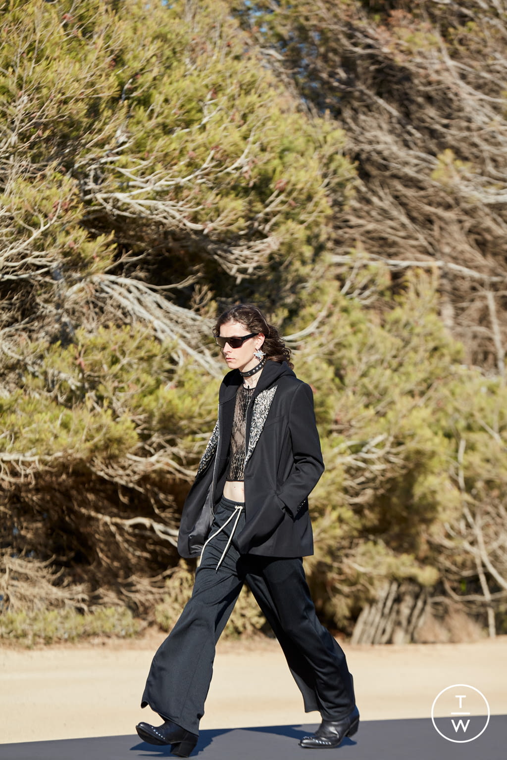 Fashion Week Paris Spring/Summer 2022 look 65 from the Celine collection 男装