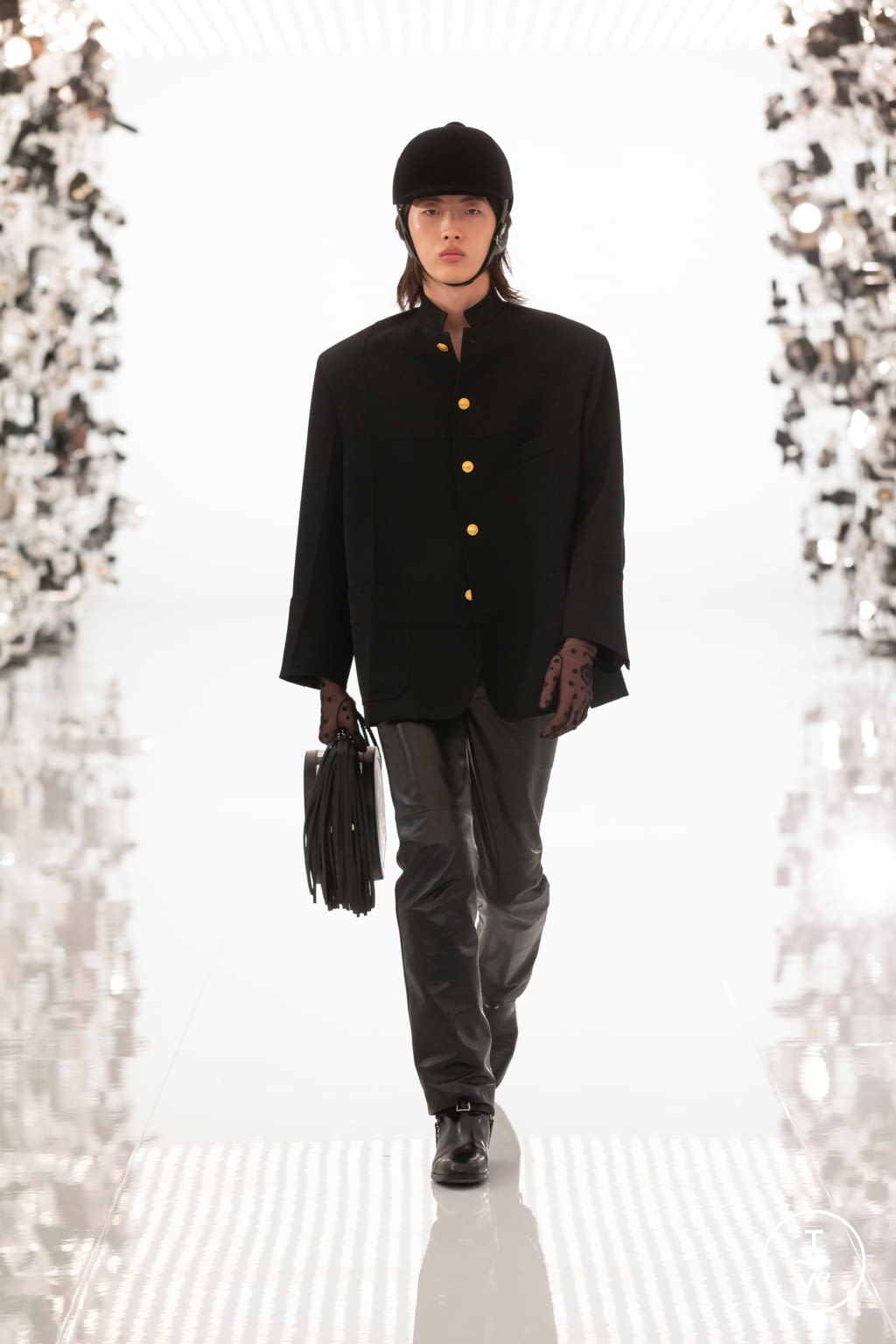 Fashion Week Milan Fall/Winter 2021 look 65 de la collection Gucci womenswear