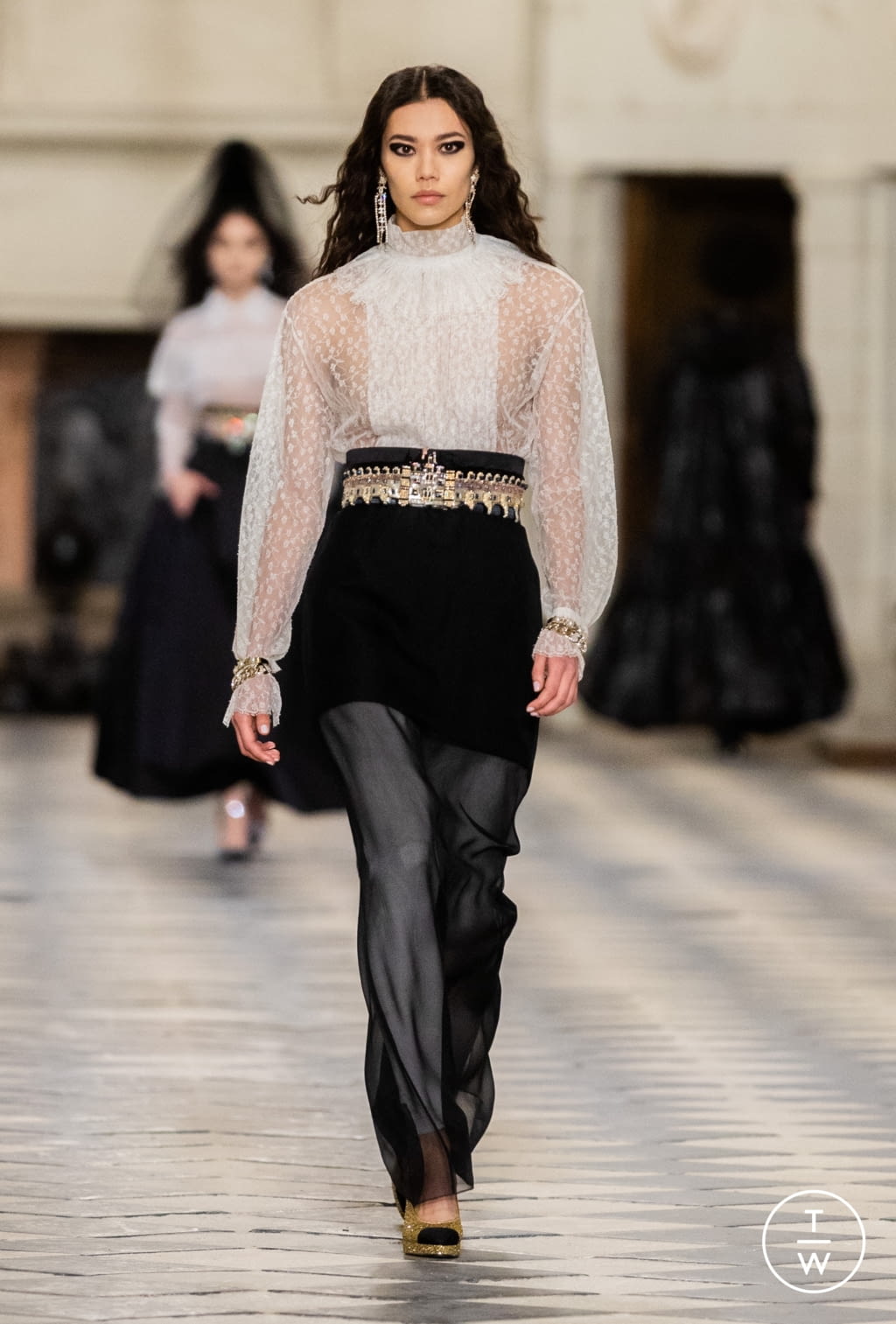 Fashion Week Paris Pre-Fall 2021 look 65 from the Chanel collection womenswear