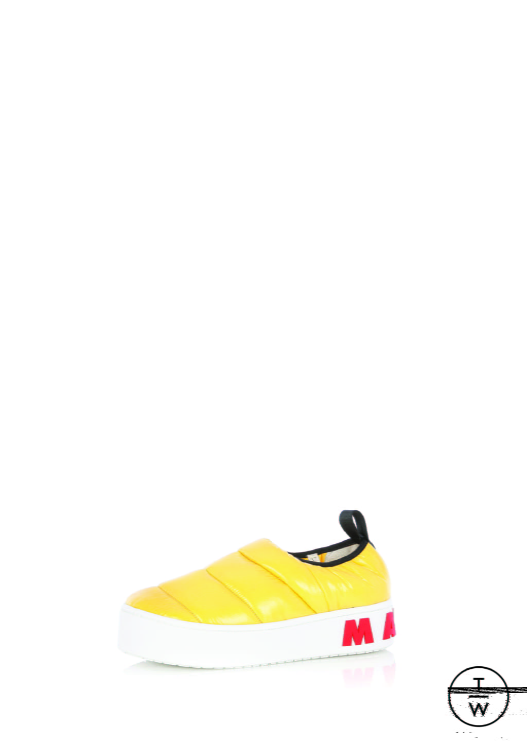 Fashion Week Milan Fall/Winter 2021 look 7 from the Marni collection womenswear accessories