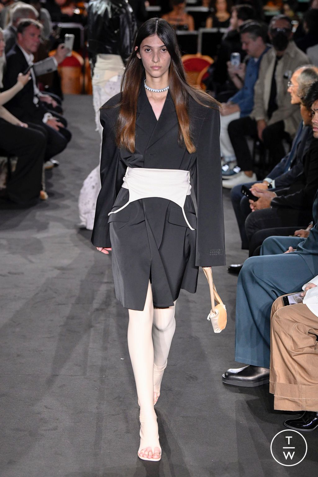 Fashion Week Milan Spring/Summer 2023 look 19 from the MM6 collection womenswear