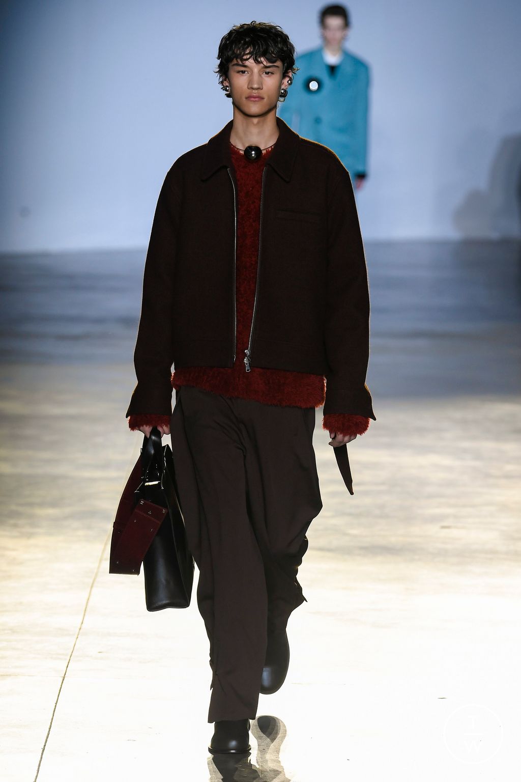 Fashion Week Paris Fall/Winter 2023 look 14 from the Wooyoungmi collection menswear