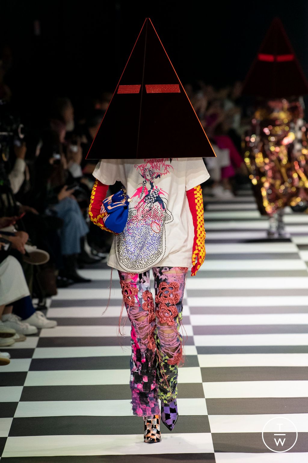 Fashion Week Milan Spring/Summer 2023 look 36 from the Matty Bovan collection womenswear