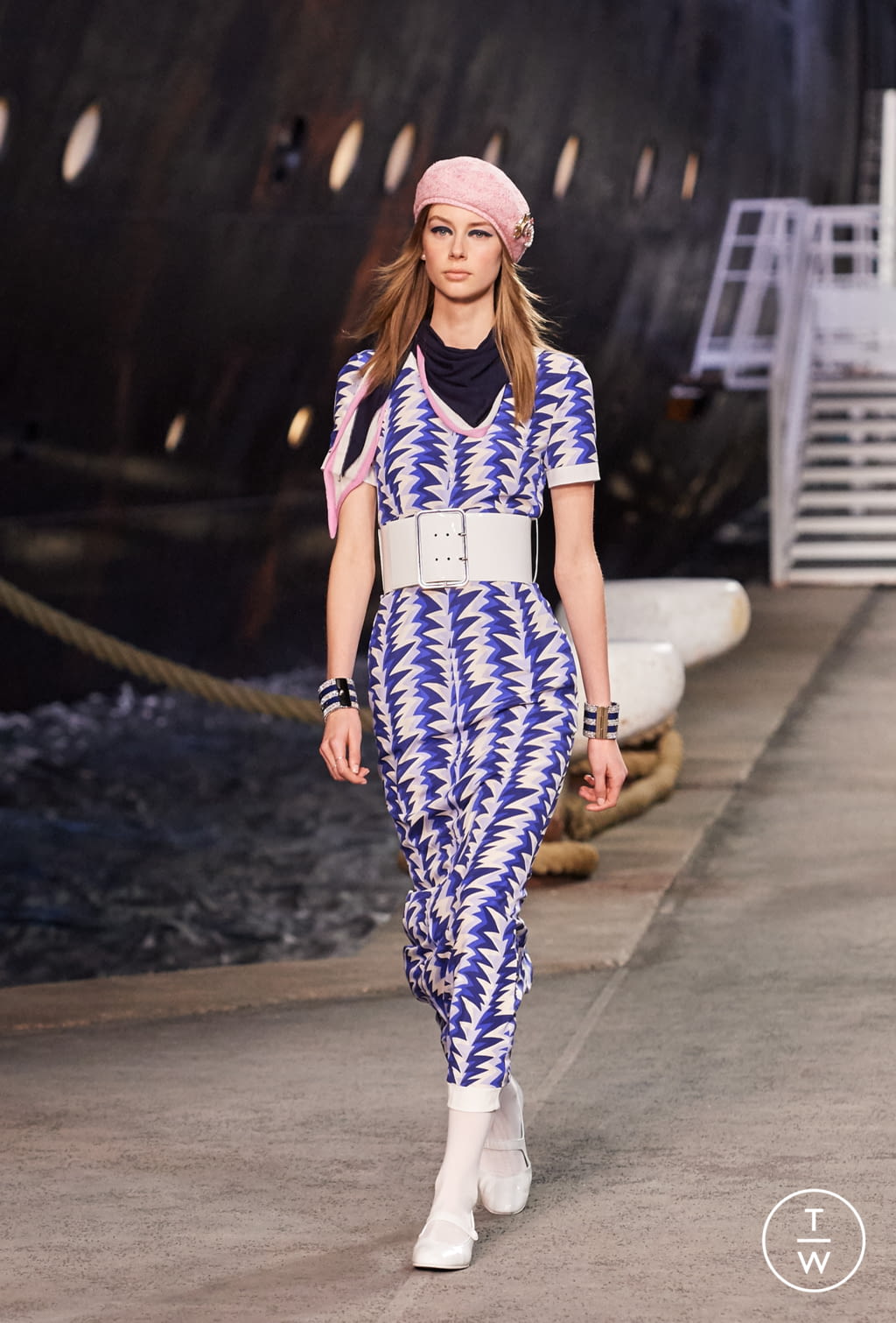 Fashion Week Paris Resort 2019 look 66 de la collection Chanel womenswear
