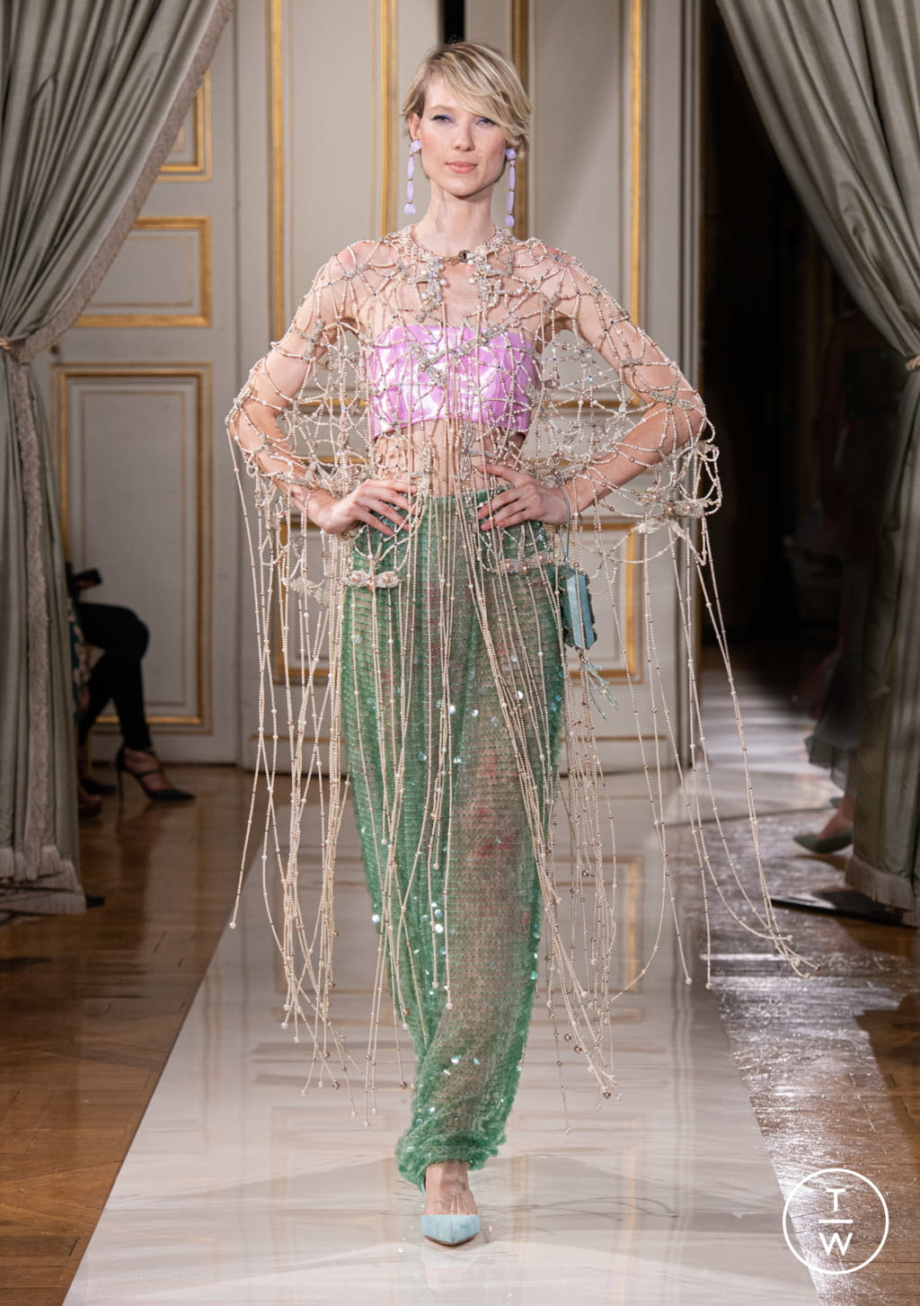 Fashion Week Paris Fall/Winter 2021 look 66 from the Giorgio Armani Privé collection couture