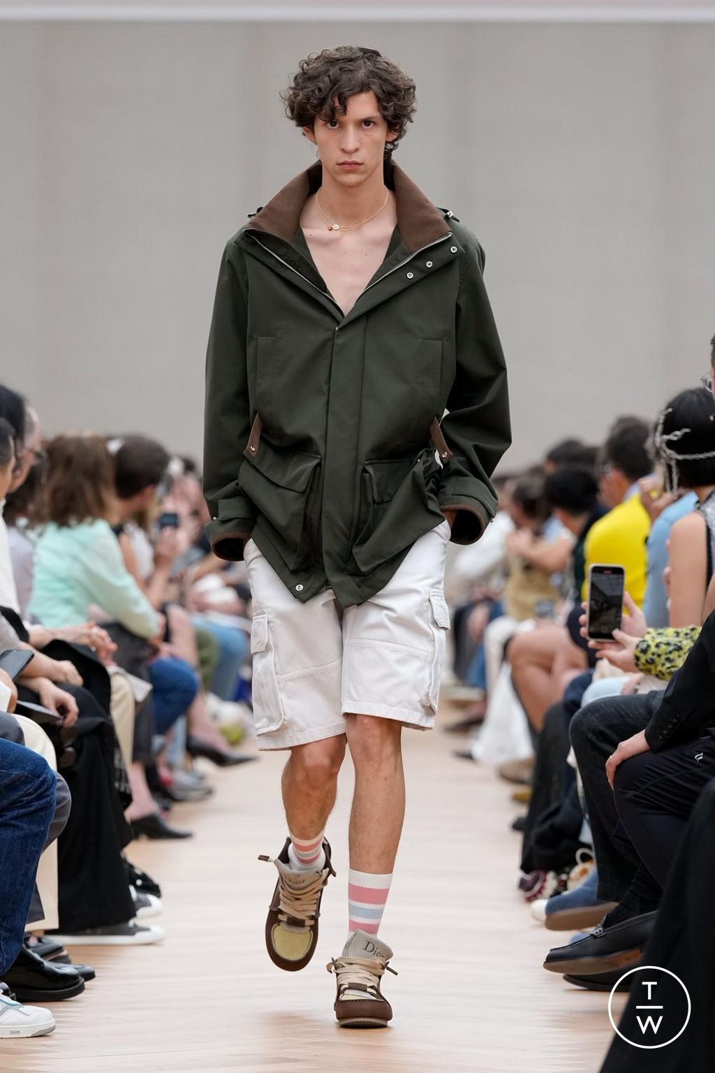 Fashion Week Paris Spring/Summer 2026 look 66 from the Dior Homme collection menswear