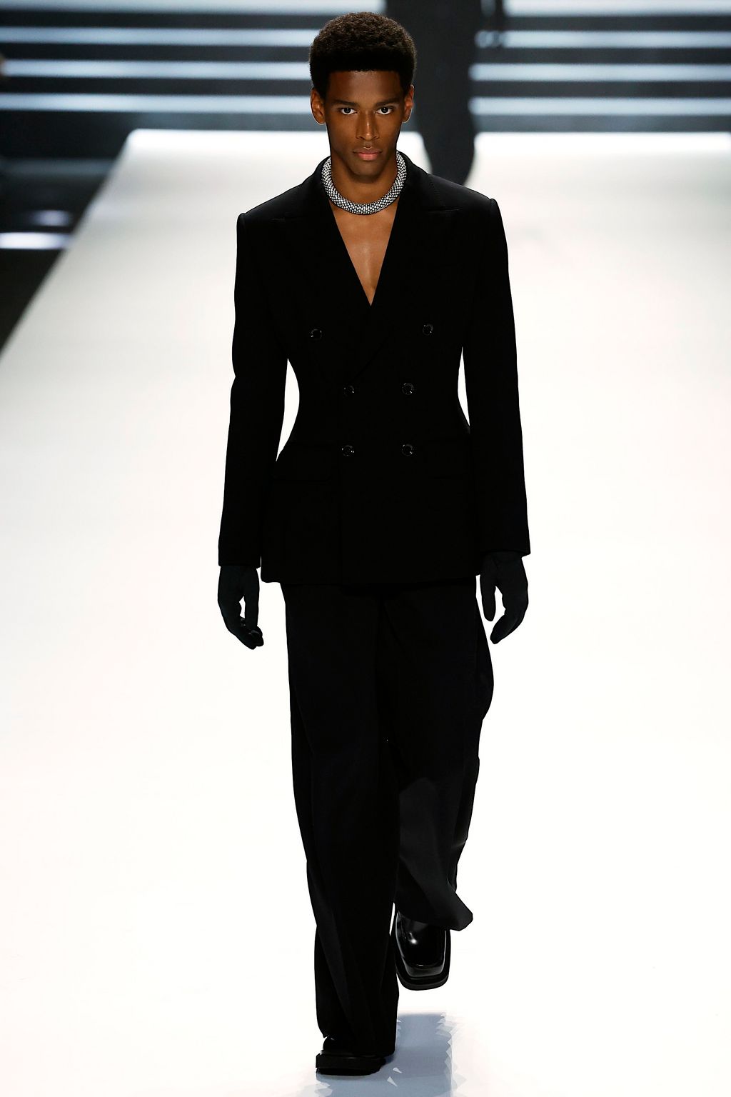 Fashion Week Milan Fall/Winter 2023 look 28 de la collection Dolce & Gabbana menswear