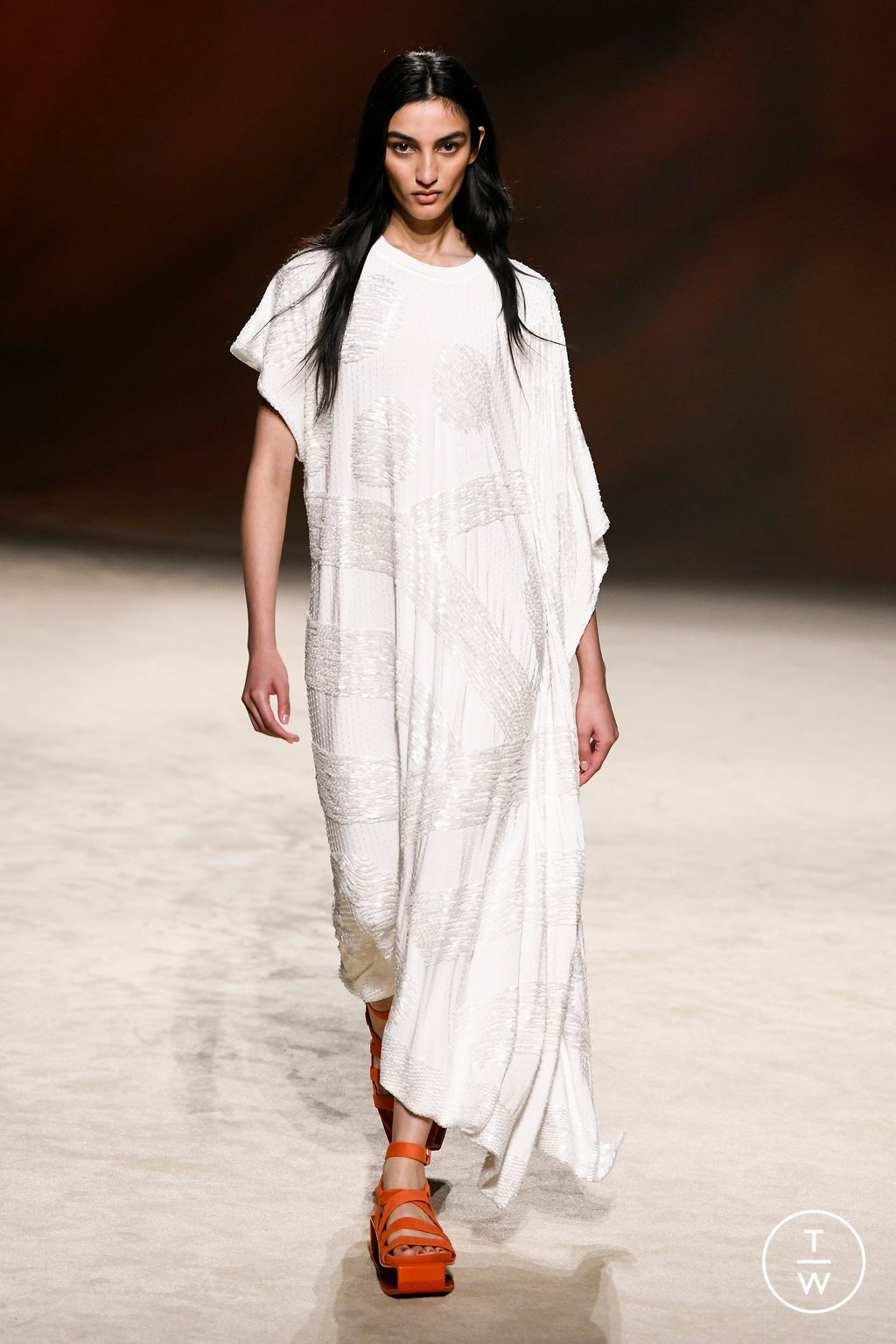 Fashion Week Paris Spring/Summer 2023 look 61 from the Hermès collection 女装